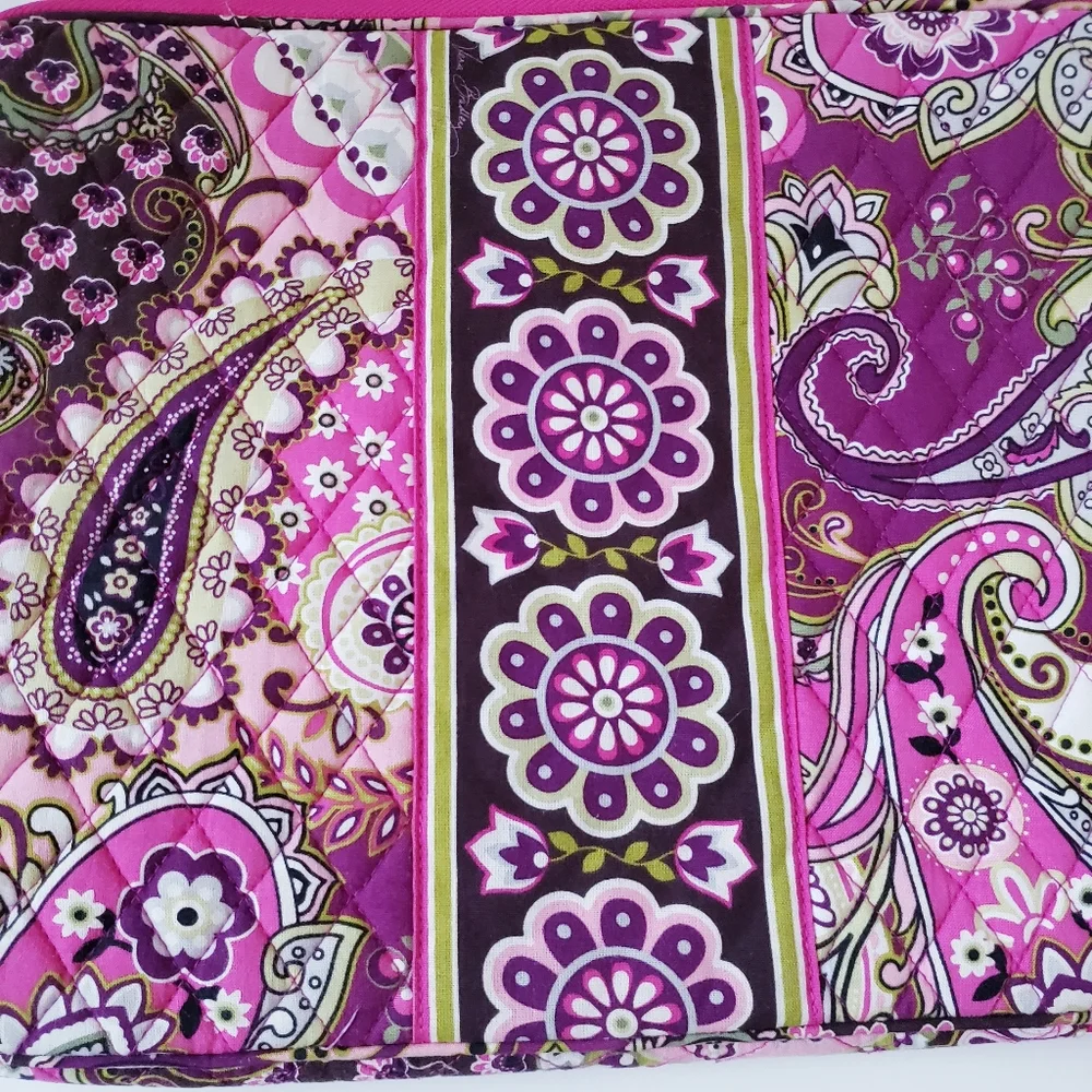 Vera Bradley Pink Paisley Print Laptop Case